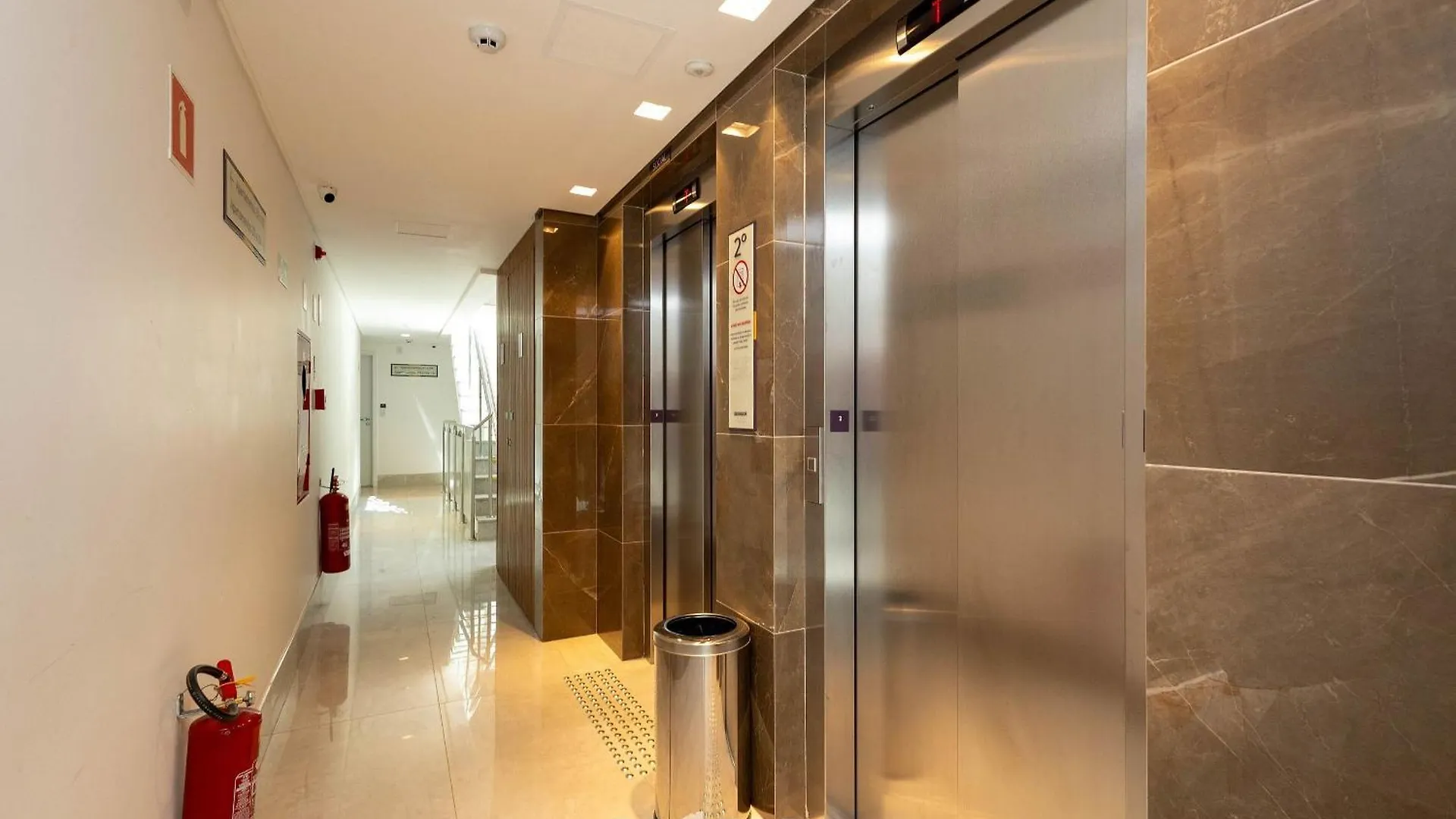 Apto Confortavel Com Otima Localizacao, Df, Roe210 Brasilia 0*,