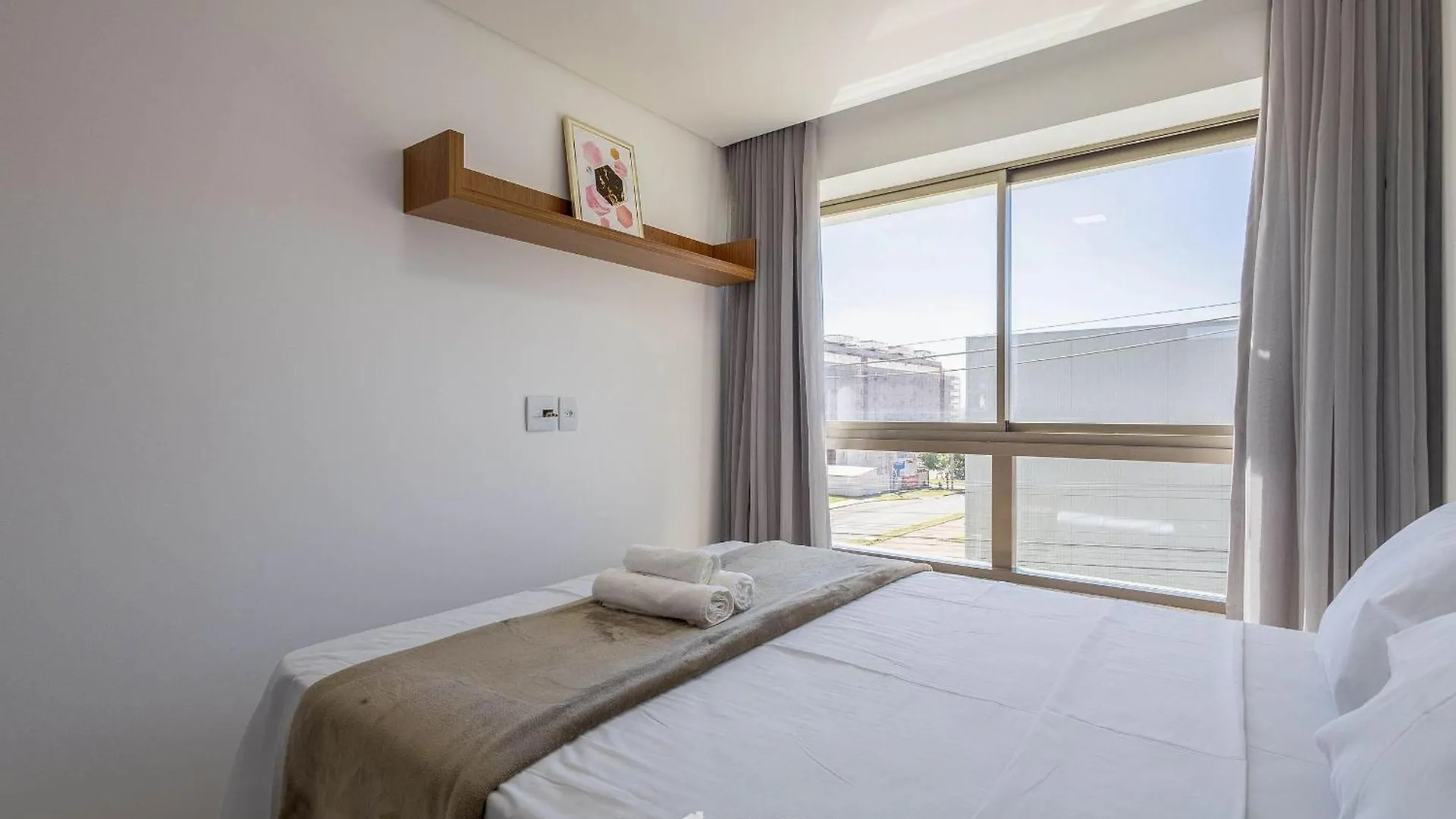 Apto Confortavel Com Otima Localizacao, Df, Roe210 Brasilia Apartment
