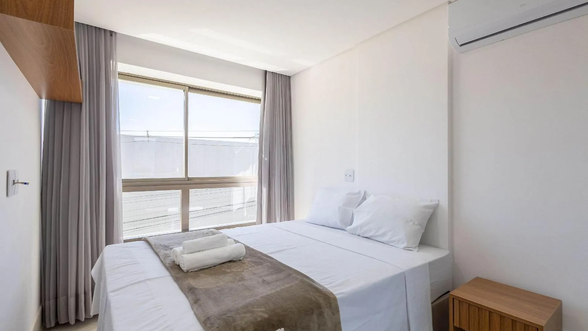 Apto Confortavel Com Otima Localizacao, Df, Roe210 Brasilia Brazil